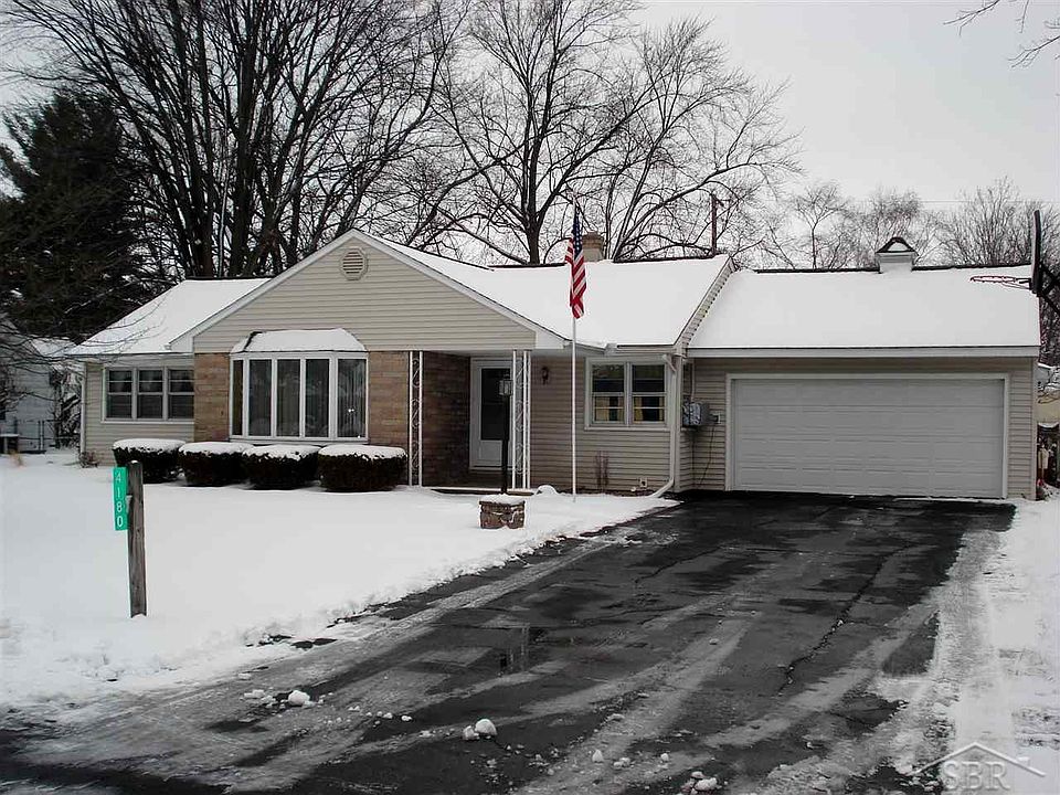 1st image of 4180 Louise St