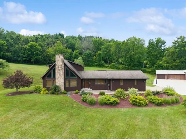 350 American Legion Rd, Latrobe, PA 15650