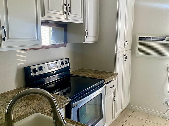 2nd image of 7500 Parkway Dr Unit 101