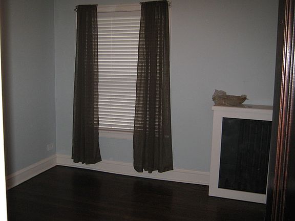 4th image of 228 N Oak Park Ave #3Q