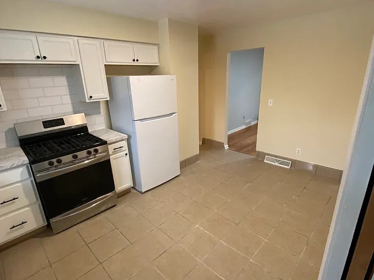 8043 Wesley Dr — Photo 7