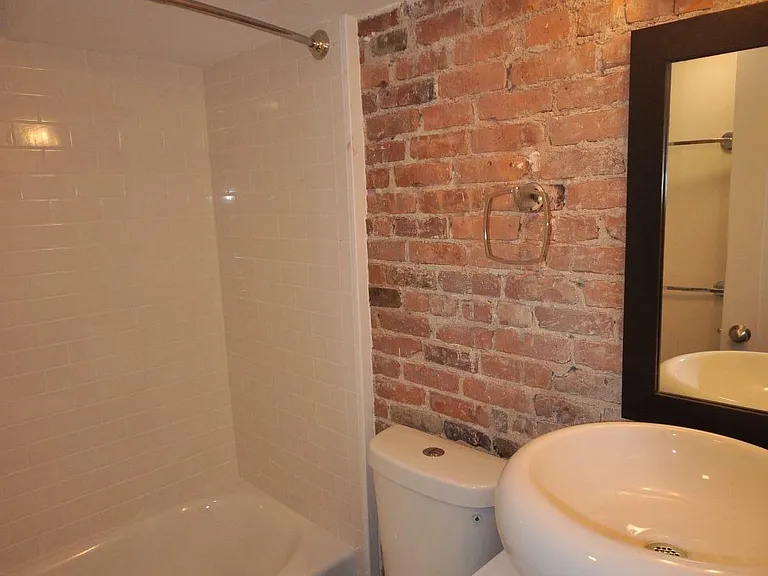 659 Massachusetts Ave #5 — Photo 9