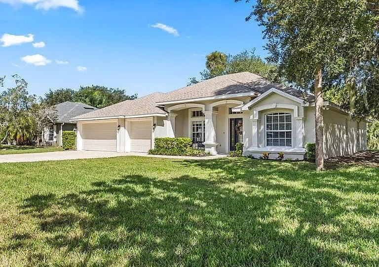 33 Wild Fern Ln — Photo 2