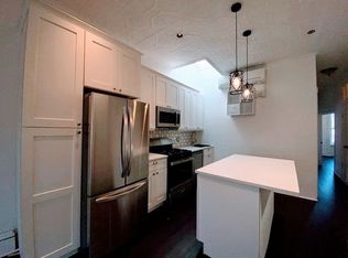 381 5th St #3, Brooklyn, NY 11215