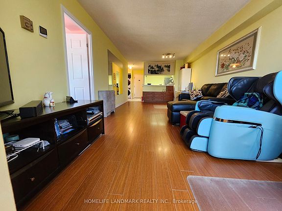4th image of 88 Alton Towers Cir #1601