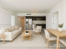 950 Brickell Bay Dr
