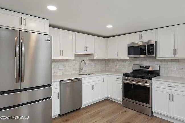 2 bed, $2,750 — Photo 1
