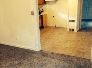 1280 SW Mulvane St, Topeka, KS 66604