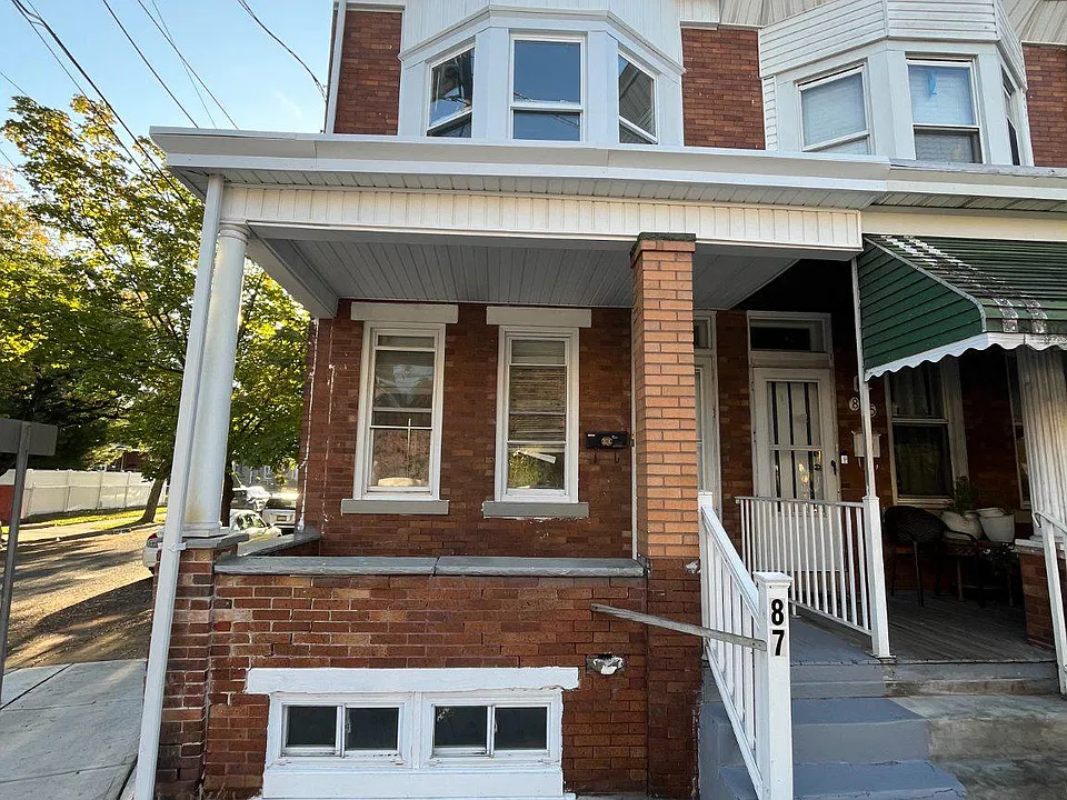 87 Liberty St