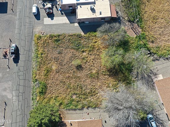 5th image of 3980 E VALLEY Lane #32