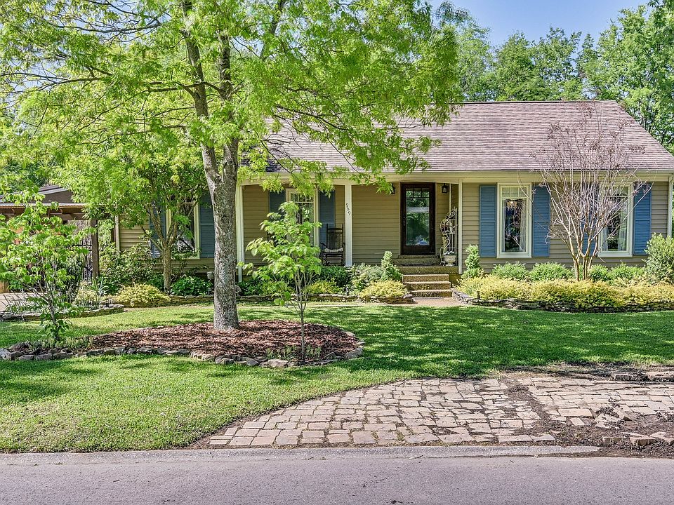 1st image of 969 Harpeth Bend Dr