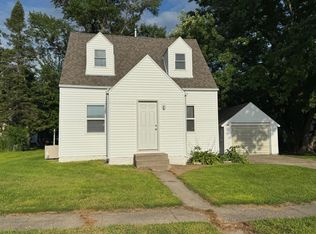 310 N 1st Ave W, Truman, MN 56088