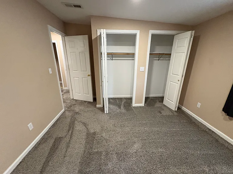 204 W Railroad St #4 — Photo 10