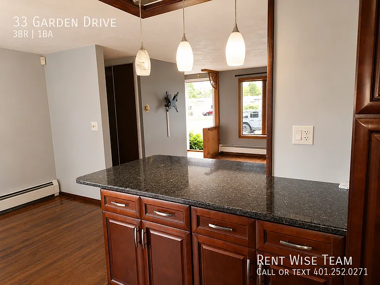 33 Garden Dr — Photo 10