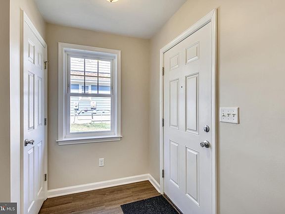 2nd image of 3301 Clayborne Ave