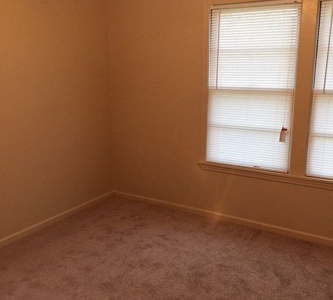 5th image of 1416 Shofner Dr