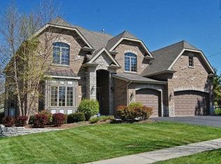 1110 W Willow St, Palatine, IL 60067