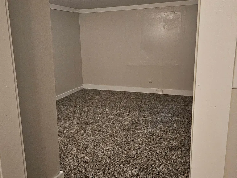 205 Maple St — Photo 9