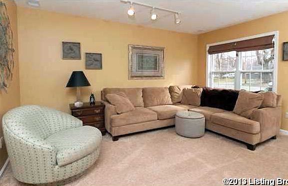 3rd image of 4808 Toledo Ln