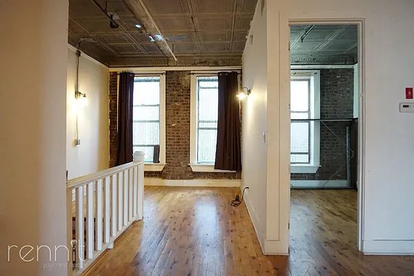 Rented by Rennit Inc. | media 32
