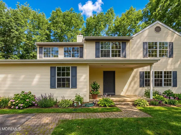 1 Broadmoor Dr, Egg Harbor Township, NJ 08234