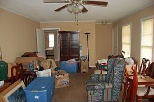 3rd image of 301 S Foster Dr