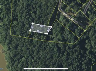 352 Long Point Rd, Linden, TN 37096