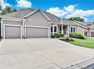 21371 W 115th St, Olathe, KS 66061