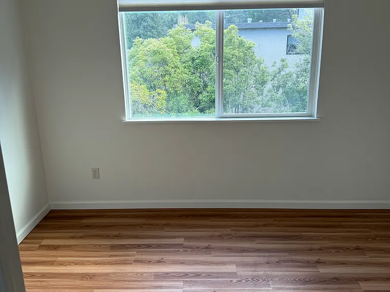 384 Pine Hill Rd #16 — Photo 6