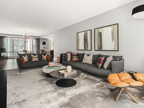 3rd image of 50 Riverside Blvd APT 10P