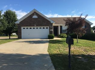 300 Graywynd Ct, Lake Saint Louis, MO 63367