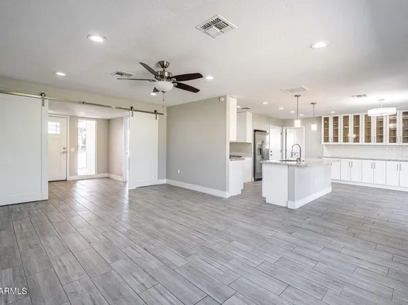 17012 N 97TH Drive, Sun City, AZ 85373