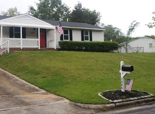 1906 Crawford Rd, Raleigh, NC 27610