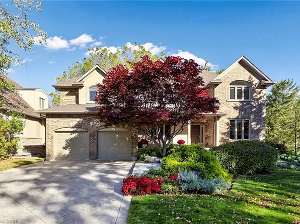 118 Foxridge Dr, Ancaster, ON L9G 5B9