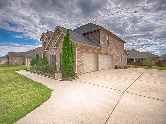 4th image of 235 Danaher Ln NW