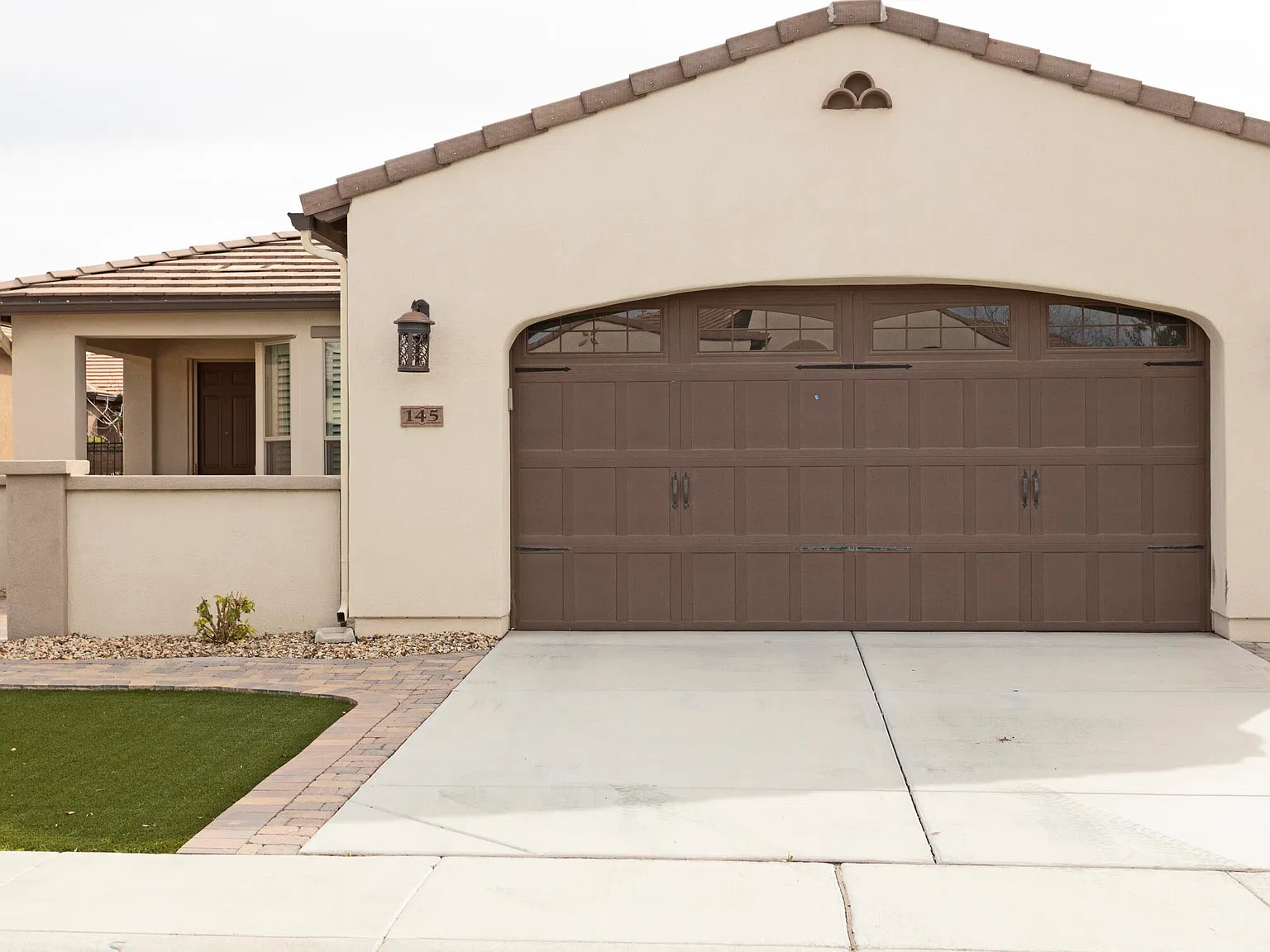 2 bed, 2.0 bath, 1574 sqft, $2,500 — Photo 1