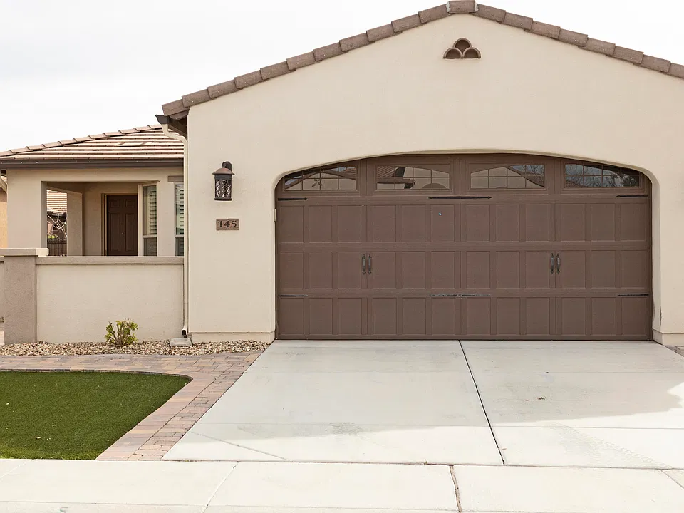 145 E Atacama Ln