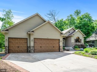 6554 Whitetail Trl, Lino Lakes, MN 55038