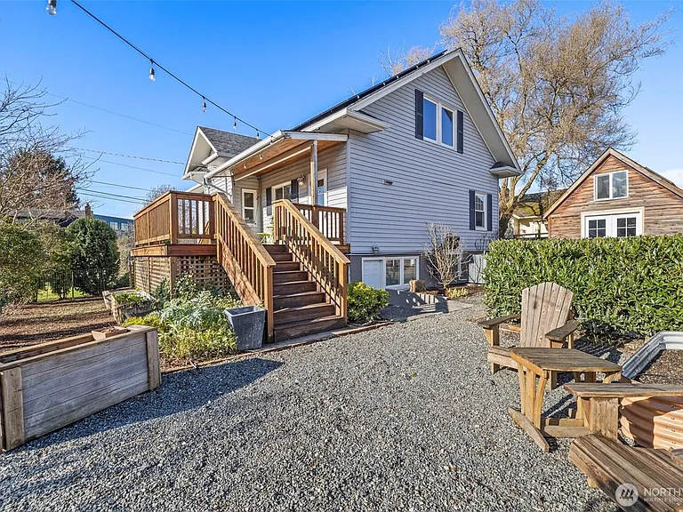 8722 Hamlet Ave S — Photo 3