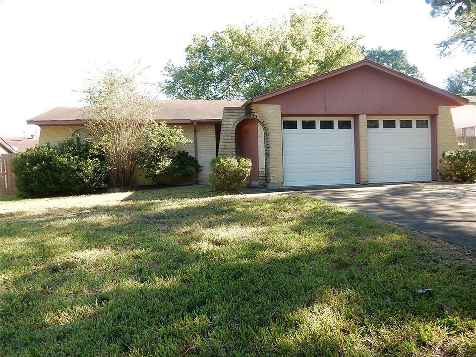 1st image of 14514 Cypress Branch Dr