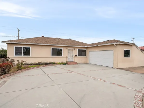 922 E Edgecomb St, Covina, CA 91724