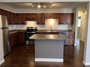908 Wescott Sq APT 103, Saint Paul, MN 55123