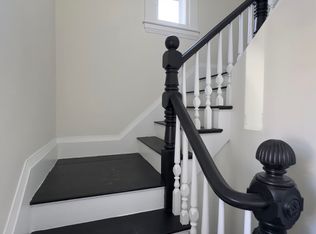 27 Bay St #2, Manchester, NH 03104