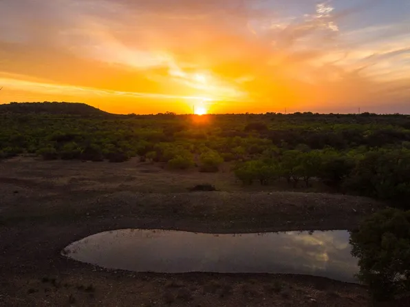 960 Private Rd 763, LOHN, TX 76852