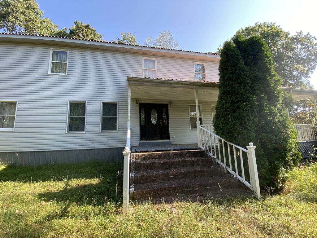 Real estate listing image
