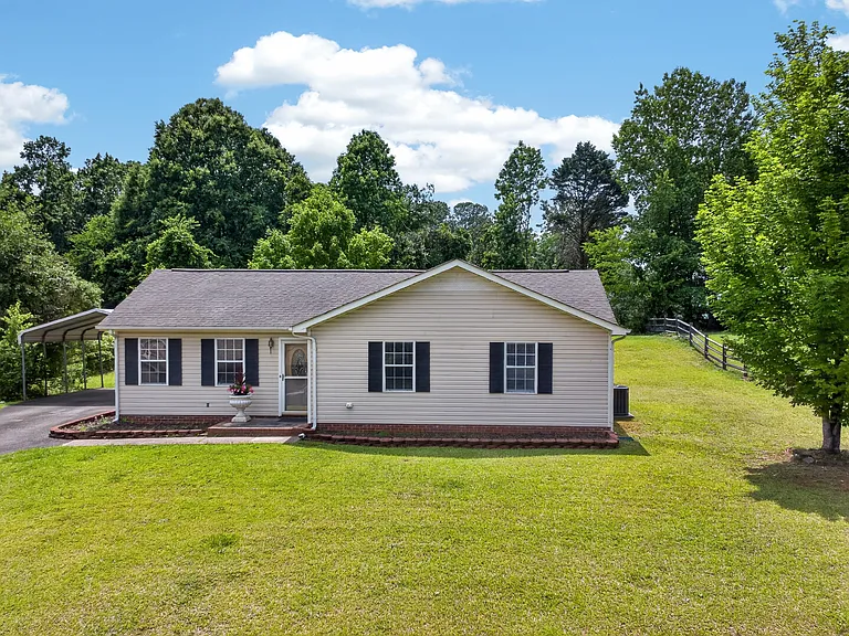 3504 Sassafras Trl — Photo 14