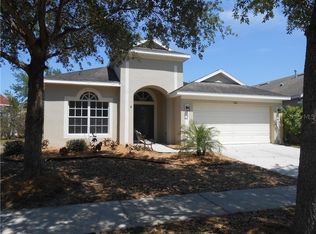 5146 Clover Mist Dr, Apollo Beach, FL 33572