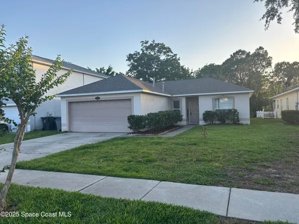 568 Macon Dr, Titusville, FL 32780