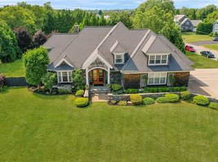 58 Indian Ave, Portsmouth, RI 02871
