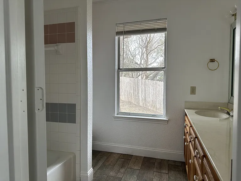 127 Wind Ridge Dr — Photo 13